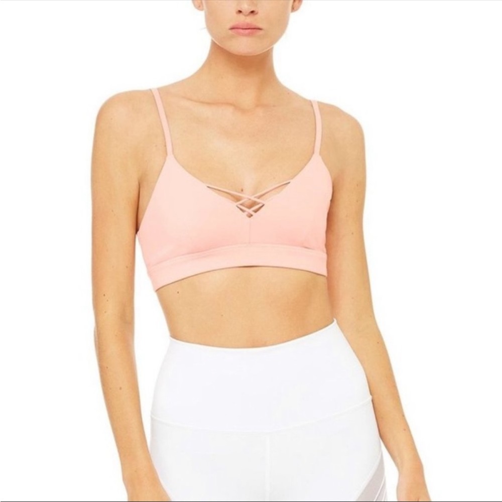 Alo Yoga interlace sports bra, like new, size medium, light pink color